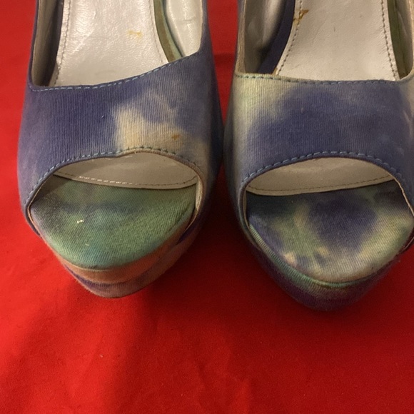 "Miss Me" Green And Blue Platform Shoes - Size 10 - Picture 7 of 8
